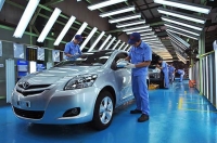 Ôtô nội địa cũng rục rịch tăng giá